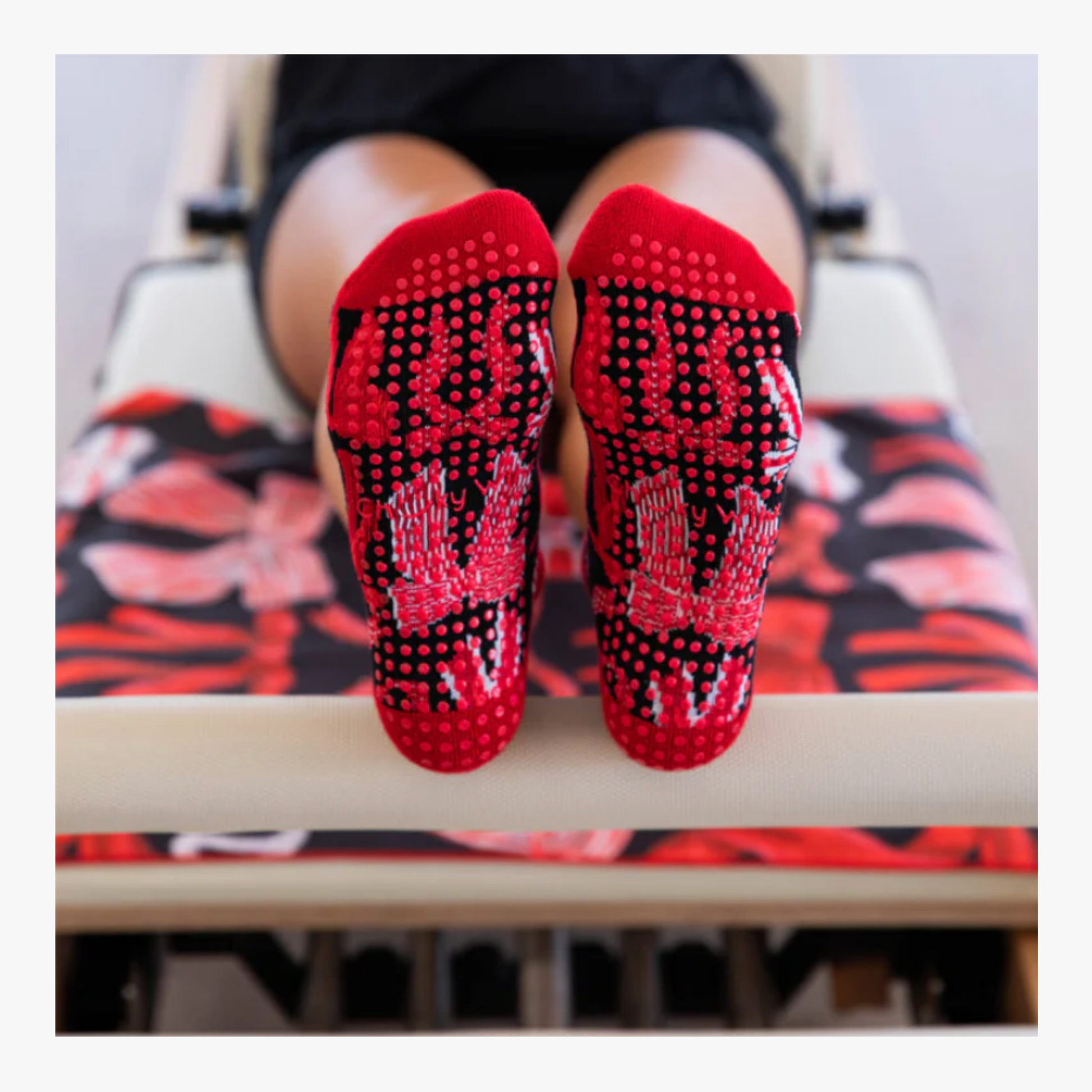 Ankle Grip Socks - Teggun Ashleigh Bows