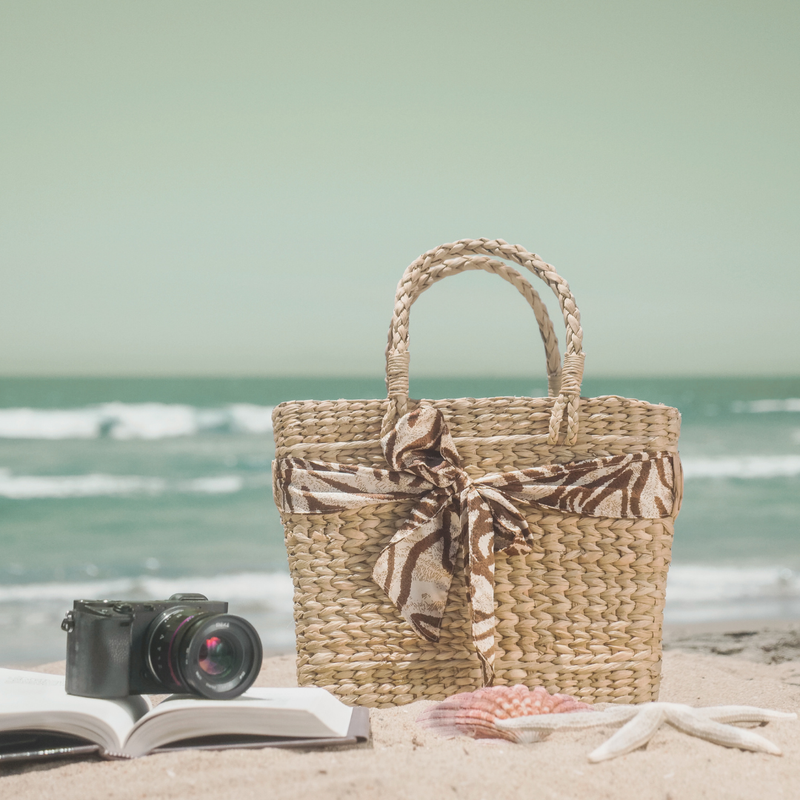 The carry-on calm kit – for weekenders & quick getaways