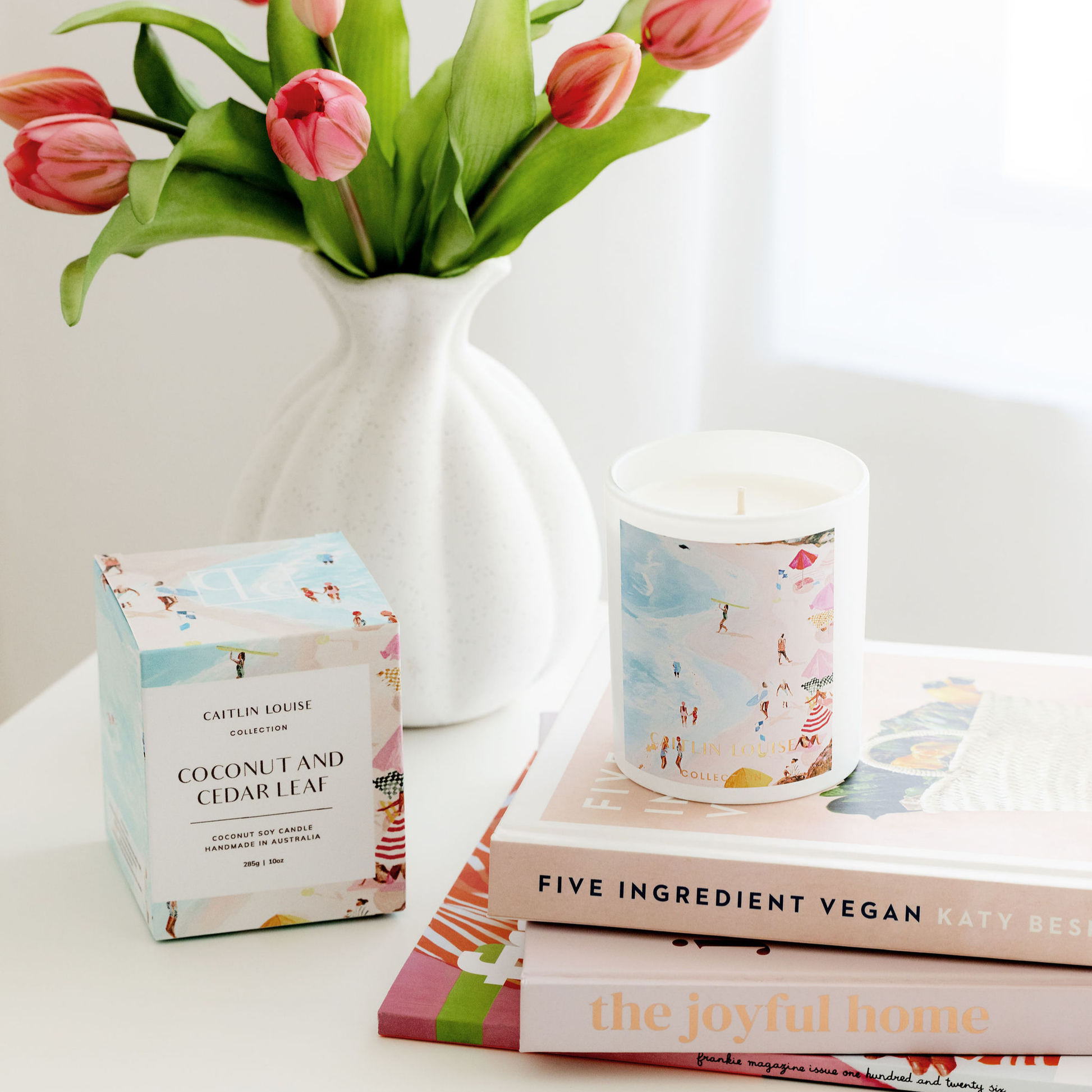 Artist Candle - Coconut & Cedar Leaf