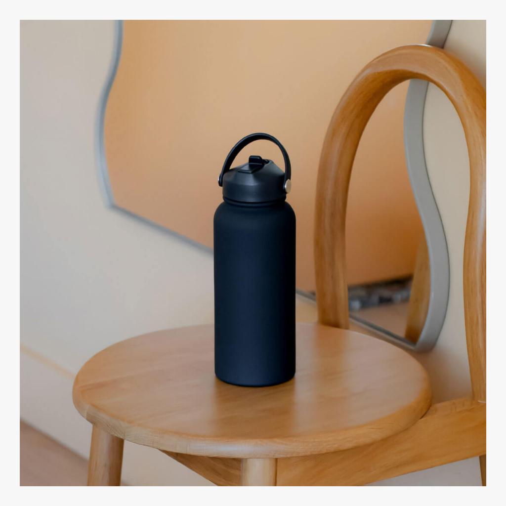 Water Bottle 900ml Straw - Navy