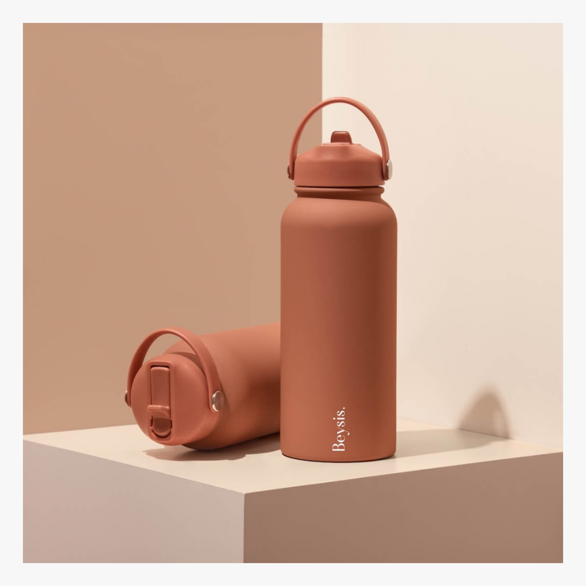 Water Bottle 900ml Straw - Terracotta